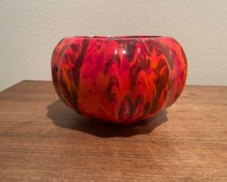 Cane USA Red Swirl Pottery Bowl - P82