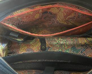 Samsonite Black Leather Bowling Bag/Duffel BagSamsonite Black Label Resort Slim Leather Bowling Bag