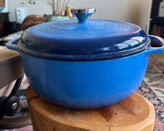 Lodge Cast Iron Blue Enameled Dutch Oven