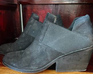 Eileen Fisher Black Leather Ankle Boots