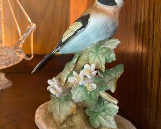Lefton-China Hand-Painted Baltimore Oriole Bird Figurine