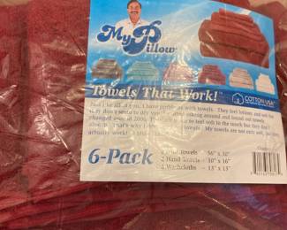 6-Pack My Pillow Red Towels