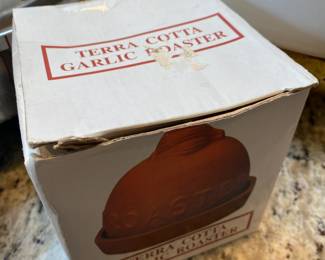 Terra Cotta Garlic Roaster