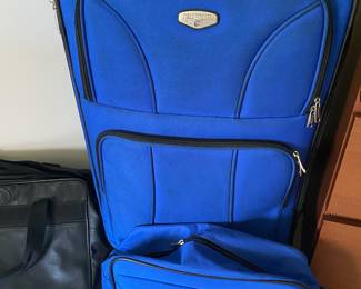 Protocol 3 Piece Blue Luggage Set