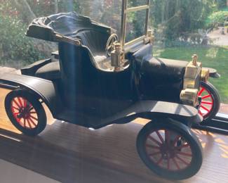 Jim Beam Whiskey Decanter 1914 Ford Model T