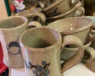 Brown/Blue Pottery - 2 Mugs, 5 Soup Bowls