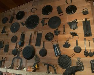 Assortment of Cast Iron Wall Decor, Cast Iron Pans