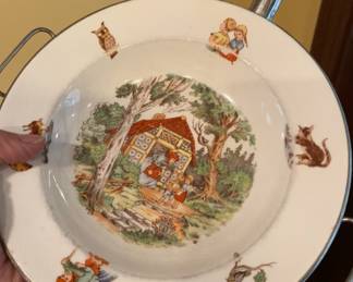 Childs porcelain dish with heating pan. (pour hot water into hole to keep food warmer)