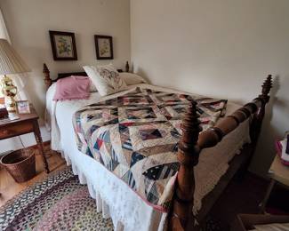 Full converted rope bed, quilt