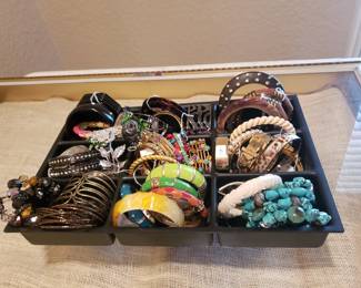Costume Jewelry, Bracelets