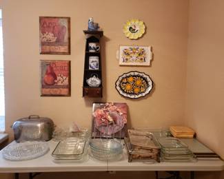 Kitchenware, Pyrex Serving & Casserole Dishes