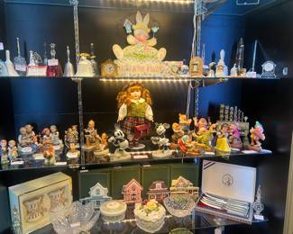 Online Hummels, Lenox, Giuseppe, Armani, Swarovski, Disney 