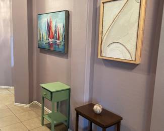 Art, accent tables