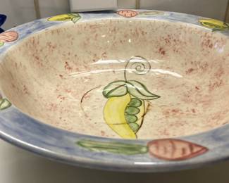 Serving bowl