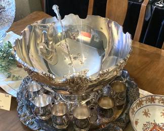Gorgeous punch bowl, cups, and underplate