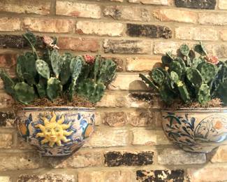 Wall planters