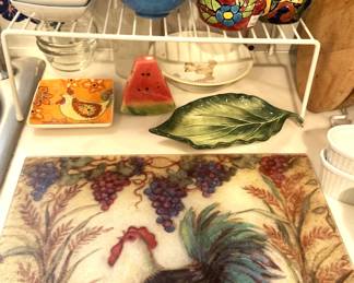 Rooster cutting board