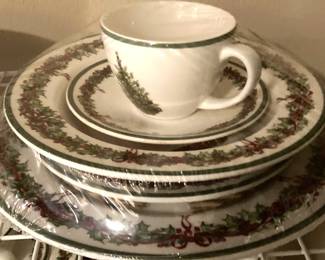 Christmas dishes - one of several 5-piece place settings