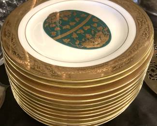 12 china plates - "Magnificence" by Muirfield - Different Fabergé Egg on each