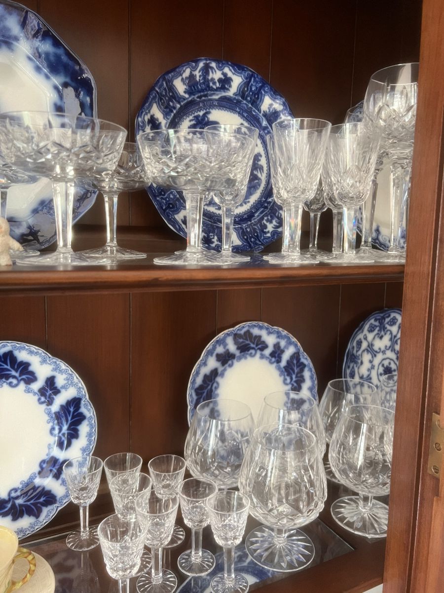 Blue Moon Estate Sale in Lexington’s 40502 starts on 4/13/2024
