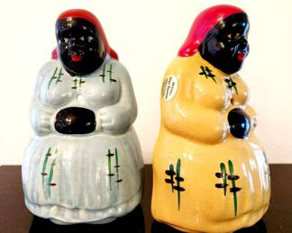 Black Americana Stringers by McCoy Pottery
