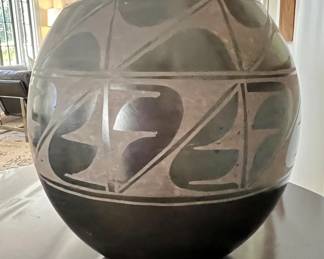 32" rare artist pottery $275