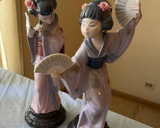 Lladro geisha girls 