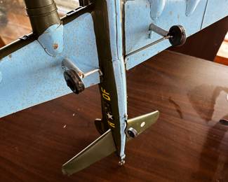 GREAT Vintage B-17F Memphis Bell Flying Fortress Bomber Plane! Heavy Die-Cast Metal - in very good vintage condition! 25"x18.5"