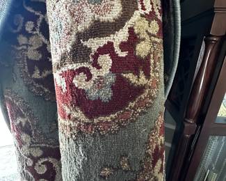LOTS of carpets! Here are THREE identical 8x10 Oriental Style Rugs! All three are in EXCELLENT condition with little to no wear! Made by Oriental Weavers of Georgia! 