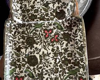 A set of 4 Vintage Viking Imports Alcohol Proof Paper Mache Tip Trays! Made in Japan!  