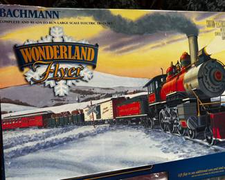 A TERRIFIC BACHMANN BIG HAULERS WONDERLAND FLYER TRAIN SET G Scale - Holiday train set in the original box!