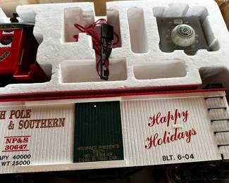 A TERRIFIC BACHMANN BIG HAULERS WONDERLAND FLYER TRAIN SET G Scale - Holiday train set in the original box!