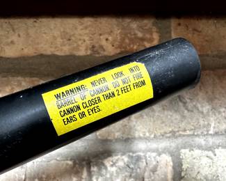 This is a great piece! A Large Conestoga Traversing Barrel Big-Bang Cannon! 