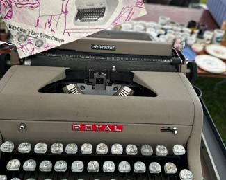 Another fantastic vintage typewriter! This one is a ROYAL Aristocrat! Even has its original manual! 