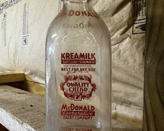 We have started moving stuff around and taking a peek into the dozens of totes/boxes waiting for us! Here are a few pics of the excellent treasures you can expect from this fantastic Fostoria estate sale!