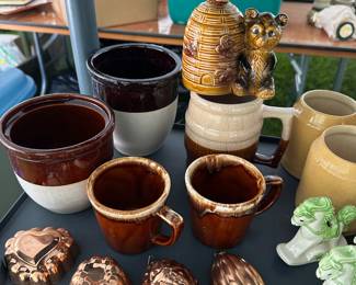 Lots of HULL and other great vintage heavy pottery pieces! Usable and decorative! 