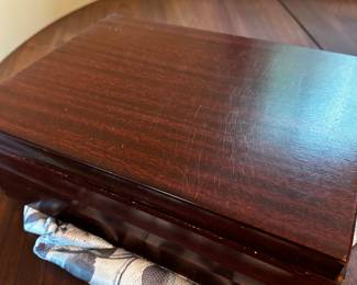 We have started moving stuff around and taking a peek into the dozens of totes/boxes waiting for us! Here are a few pics of the excellent treasures you can expect from this fantastic Fostoria estate sale!