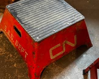 We have started moving stuff around and taking a peek into the dozens of totes/boxes waiting for us! Here are a few pics of the excellent treasures you can expect from this fantastic Fostoria estate sale!