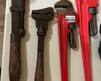Large pipe wrenches