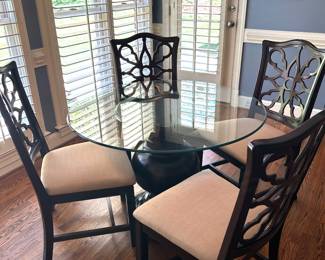 42” round glass top table (pedestal base) with 4 Bassett chairs 