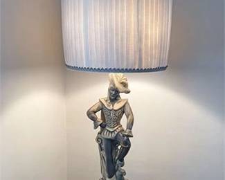 Conquistador Sculpture Table Lamp 