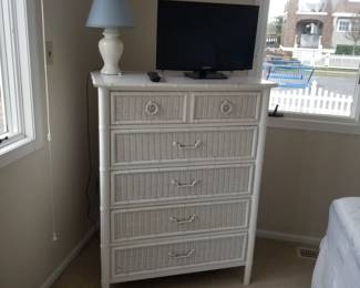 Twin bedroom set by Dixie: tall dresser