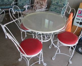 36" Vintage Wrought Iron Round Glass Top Table & Chairs, 5 Piece Set (extra piece of glass makes table a little larger)