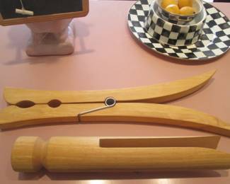 Extra Large Clothes Pins