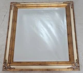 8150 - Decorative mirror, 38 x 31

