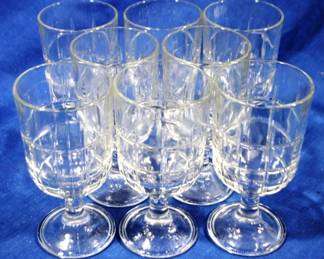 7442 - 8pc Set of Glass Goblest 7" Tall
