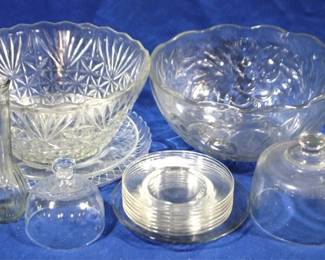 7648 - Lot of Assorted Glass Items
