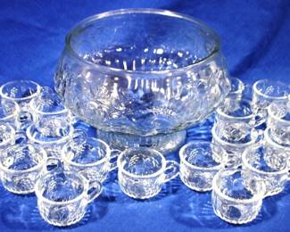 7435 - 19pc Glass Punch Bowl Set
