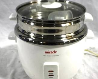 7692 - Miracle Rice Cooker/ Steamer
