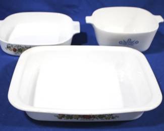 7343 - 3pieces of Corning Ware Dishes
